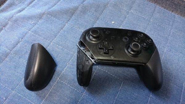 ワイ、スプラで20連敗してコントローラーを破壊してしまう