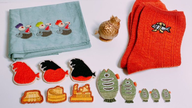 刺繍ガチ勢さん、即完売レベルの素敵なサーモンラングッズを生み出してしまう