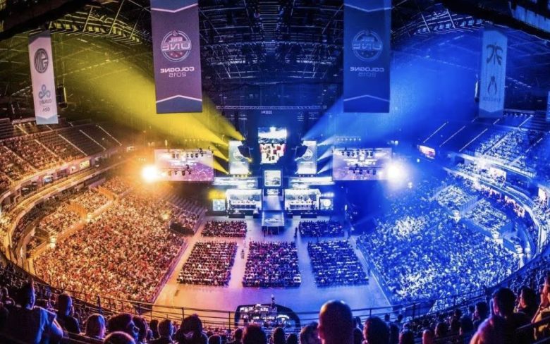 【悲報】eスポーツの人気低下傾向、原因が分からない