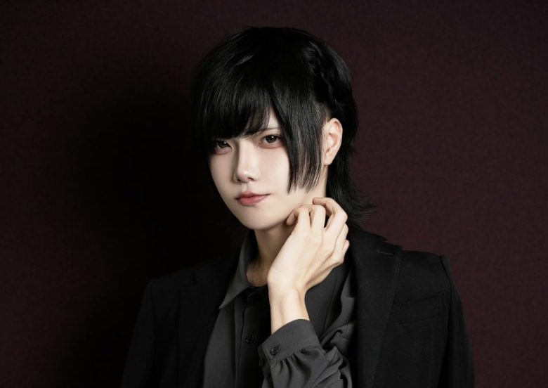 【衝撃】リオラch氏、あの”軍神”さんのお店『Lillion』でホストデビューしていた